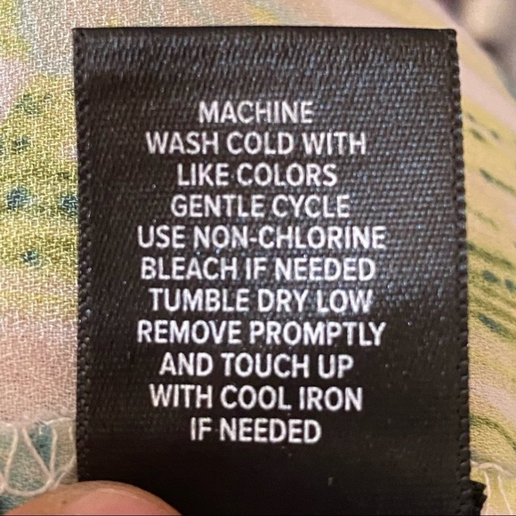 Torrid Abby White Green Cactus Georgette Blouse‎ Size 2/2X #15046572 - Picture 8 of 9